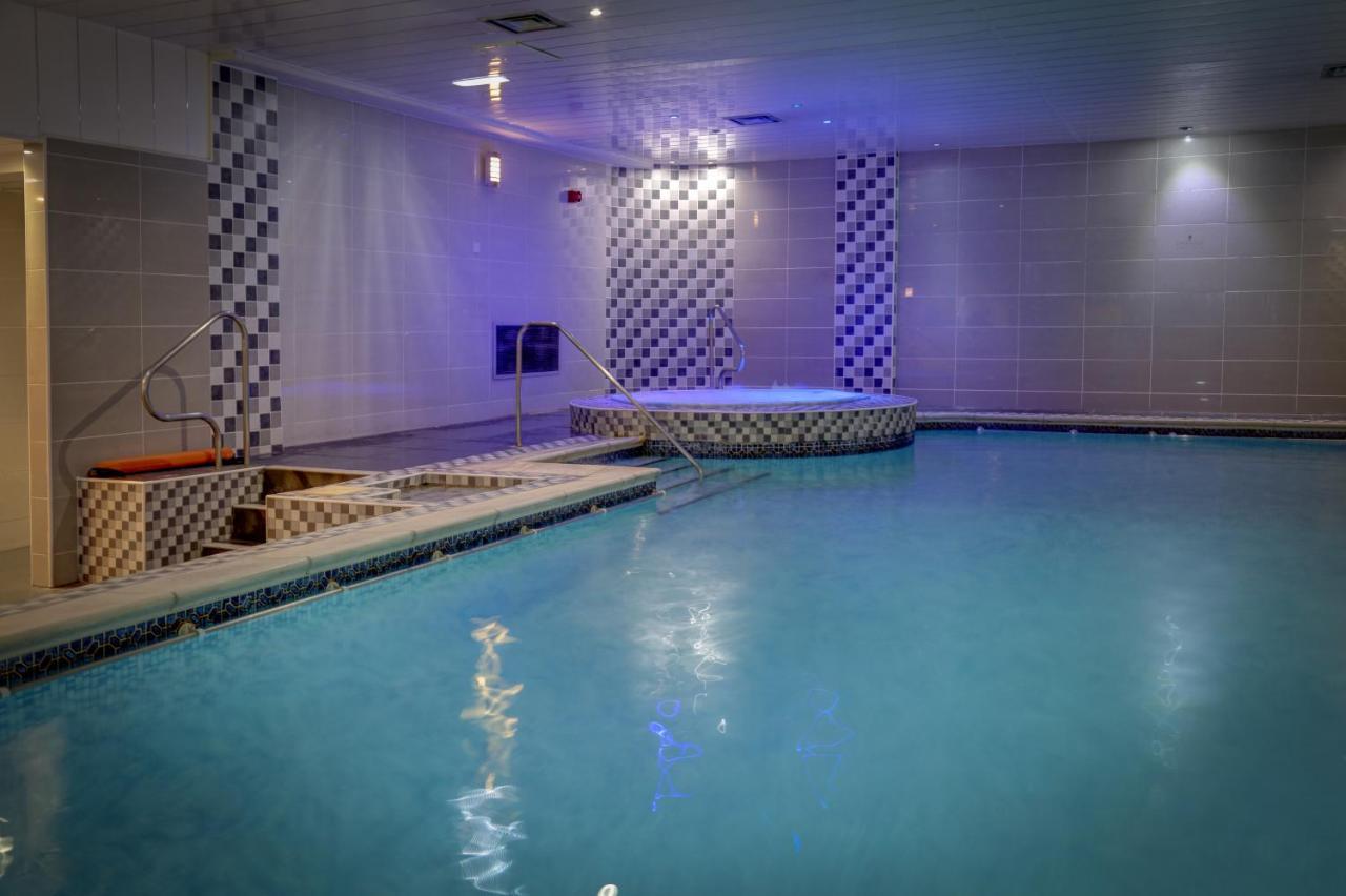 Burnley North Oaks Hotel And Leisure Club Ngoại thất bức ảnh
